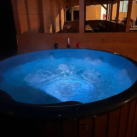 Popasul Drumetului Transfagarasan Hotel Curtea de Argeş Eksteriør billede
